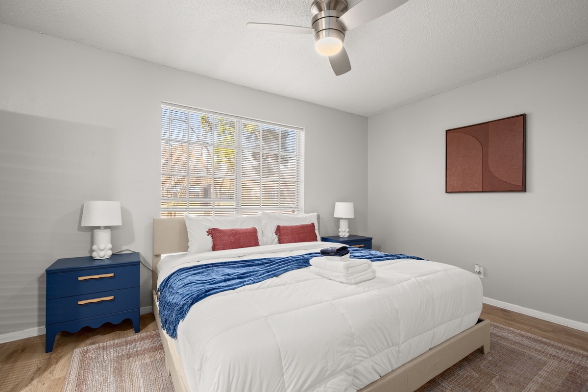 Modern East Austin Escape - Pool - 3Mi to Downtown