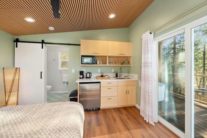 Dragonflycabin At Reverie Retreat-soaking Tub/pool - American River Resort, Coloma