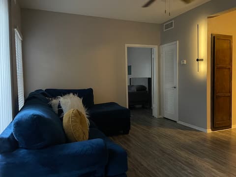 Top Airbnb: Casa Luna Cozy Getaway in Laredo