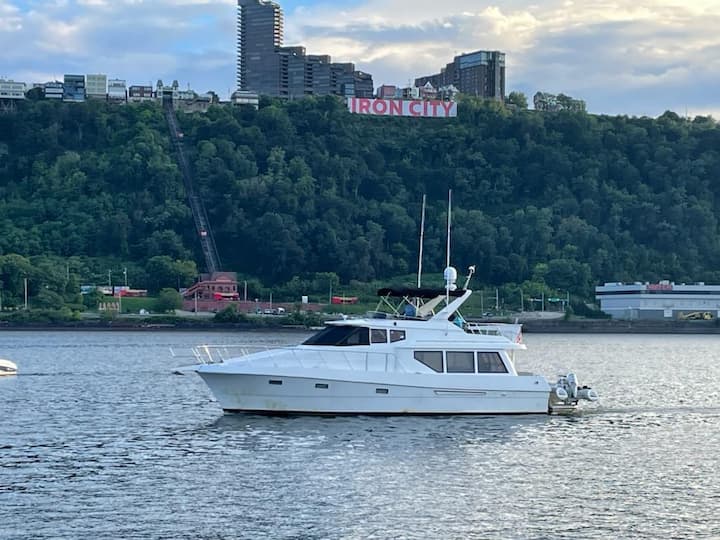 Yachts Of Fun For The Nfl Draft - Pittsburgh, PA