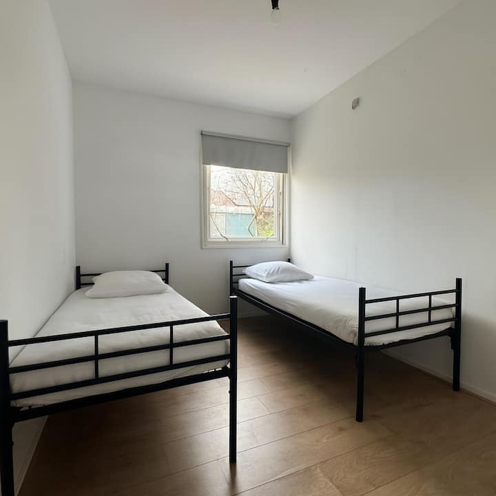 غرفة النوم 2