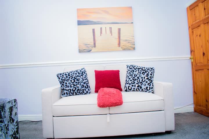House 30% Off Contractors - Relocates - Business - Stoke-on-Trent