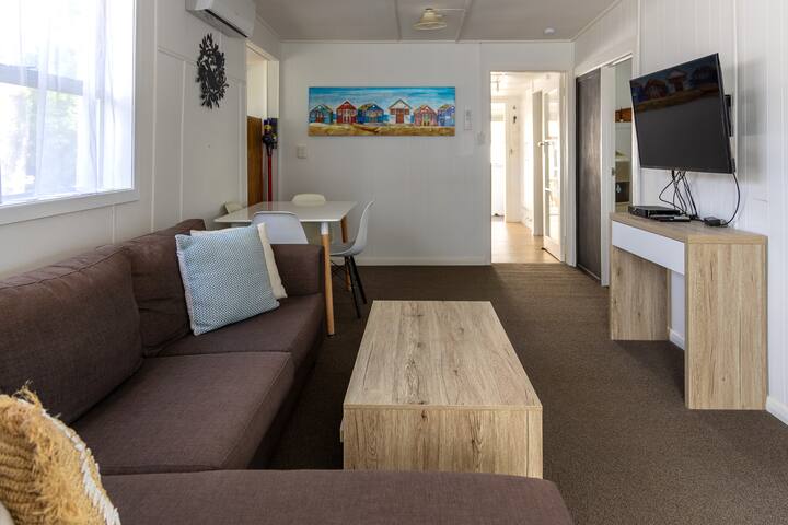 True Blue Escape - Whangamata - Whangamatā