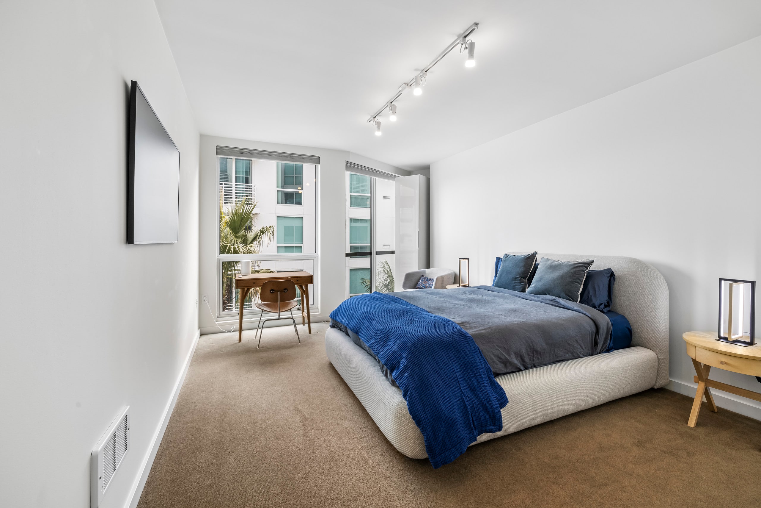 Home in San Francisco · ★5.0 · 1 bedroom · 1 bed · 1 bath - Image 5