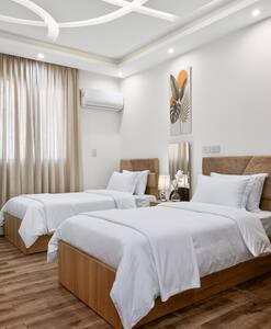 pyramids view luxury apartment