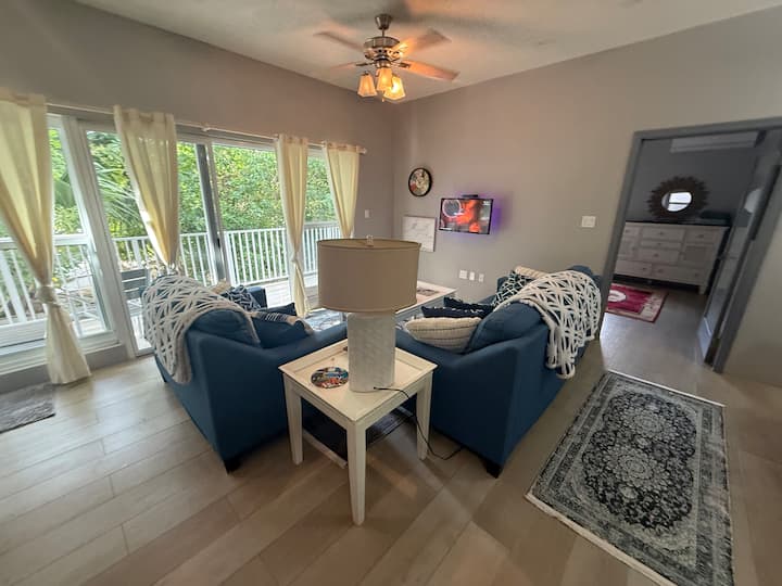 Luxurious Beach Front Villa Pool-gym-ac Sleeps 5! - Antigua e Barbuda