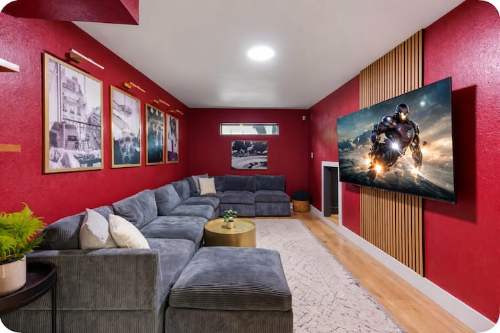 Zilker Loft | Theater | Game Room | Sleeps 14! - Austin, TX