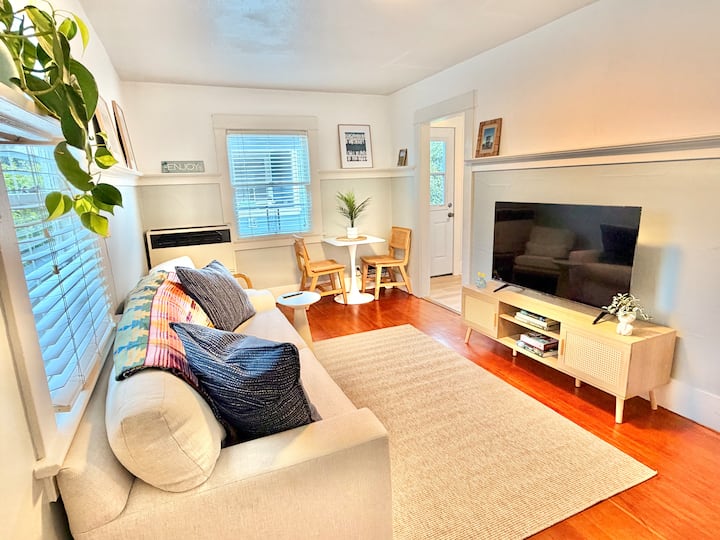 Coastal Bungalow Walkable To Beach, Coffee, Dining - 托倫斯