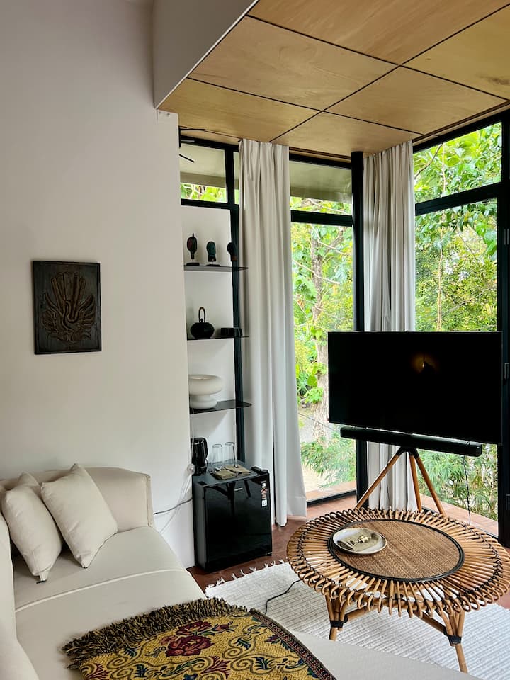 Thegreengem /Jungle Apartment /7min Walk To Beach - 쿠타