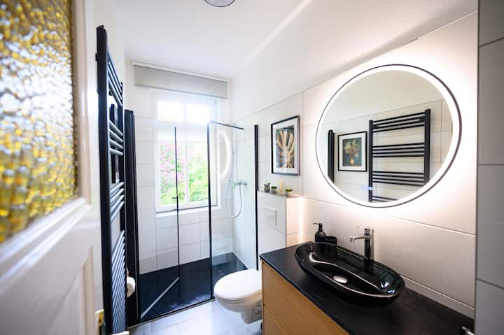 Stylish Apartment Near The Beach & Alter Strom - Rostock