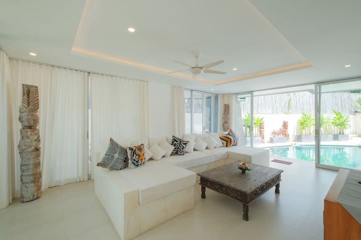 Villa Turkuaz Full Ac - Amazing Pool 17x4 M - Kuta