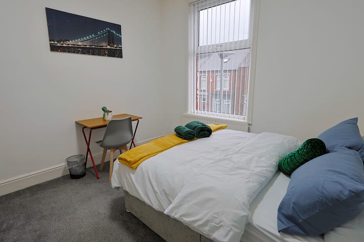 Double Bed Room 3 Private Room Fast Wifi - Darlington
