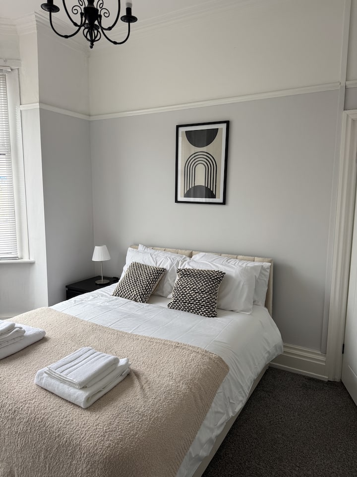 Month Stays Central 3 Bed House - Preston