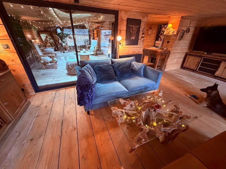 Chalet Jacuzzi /Spa De Nage Chauffée 38 Degrés - ベルノン