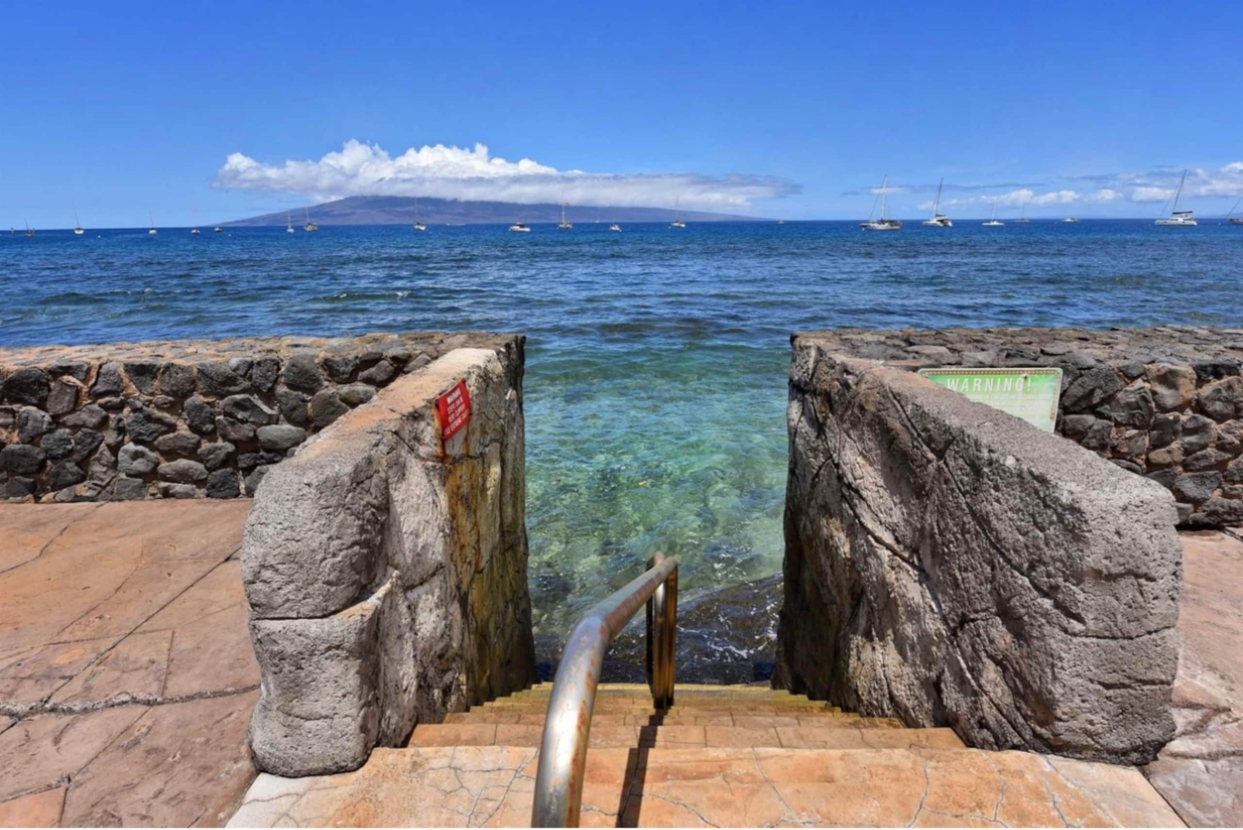 Condo in Lahaina · ★5.0 · 1 bedroom · 2 beds · 1 bath - Image 11
