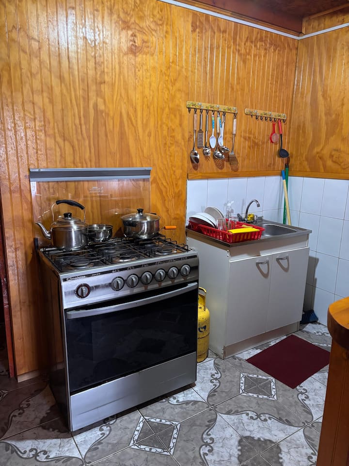 Cómoda Casa En El Centro De Lonquimay - Lonquimay