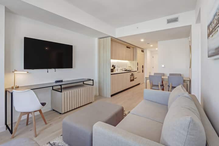 Luxury 2br In Miami Worldcenter -  Resort Amenitie - Miami, FL
