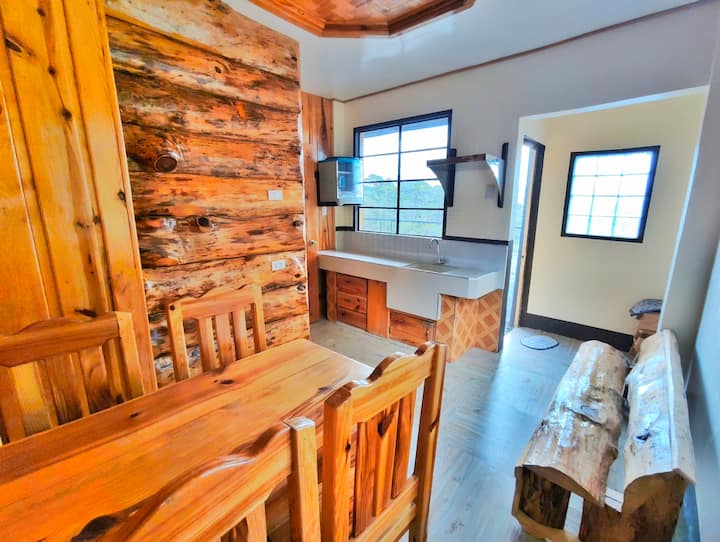 Stylish Staycation With Mountain View -3rd Floor - Bontoc