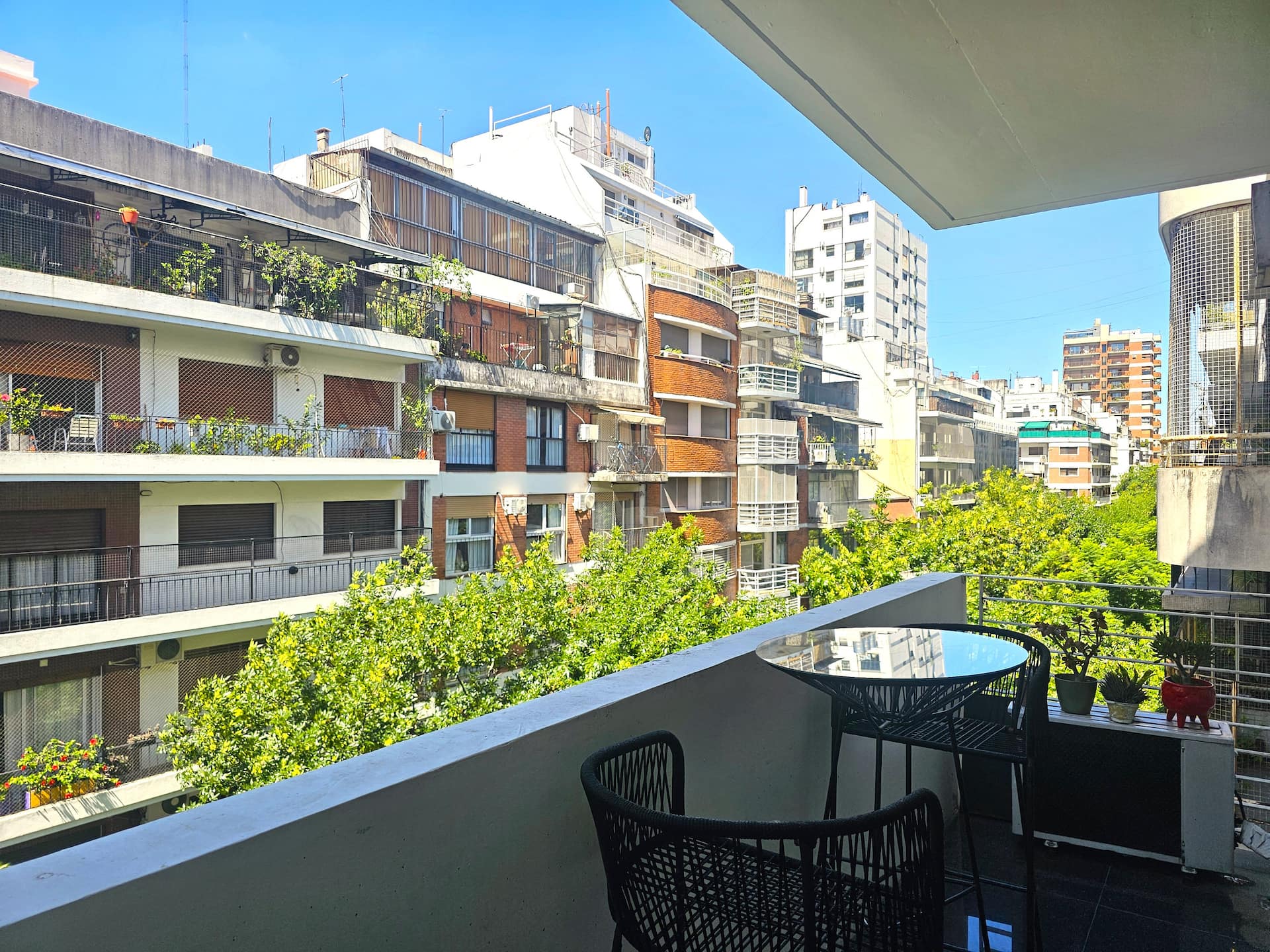 Modern and Spacious Apartment in Belgrano