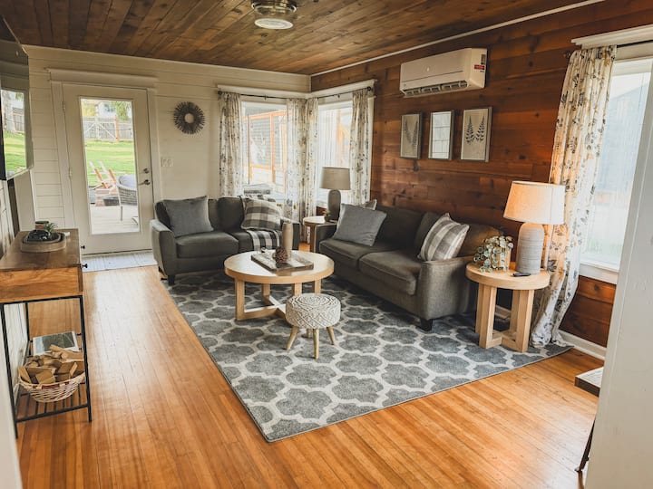 The Fog And Fir Cottage - Port Angeles, WA