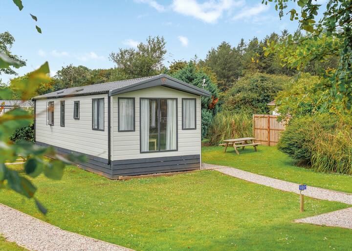 Superior 3 Bedroom Sleeps 8 - Hayle