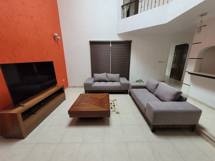 Casa ÉVora. Fracc Privado. Espacio Y Comodidad - Villahermosa