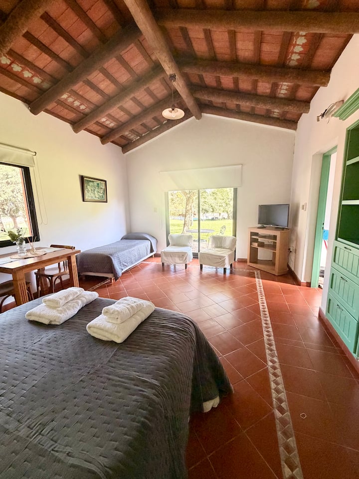 Monoambiente En Bodega | Wifi | Piscina | Smart Tv - Colón