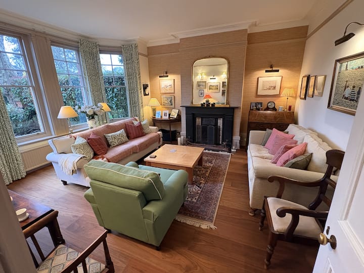 Elegant Victorian Home- Walk To River And Town - Henley-on-Thames