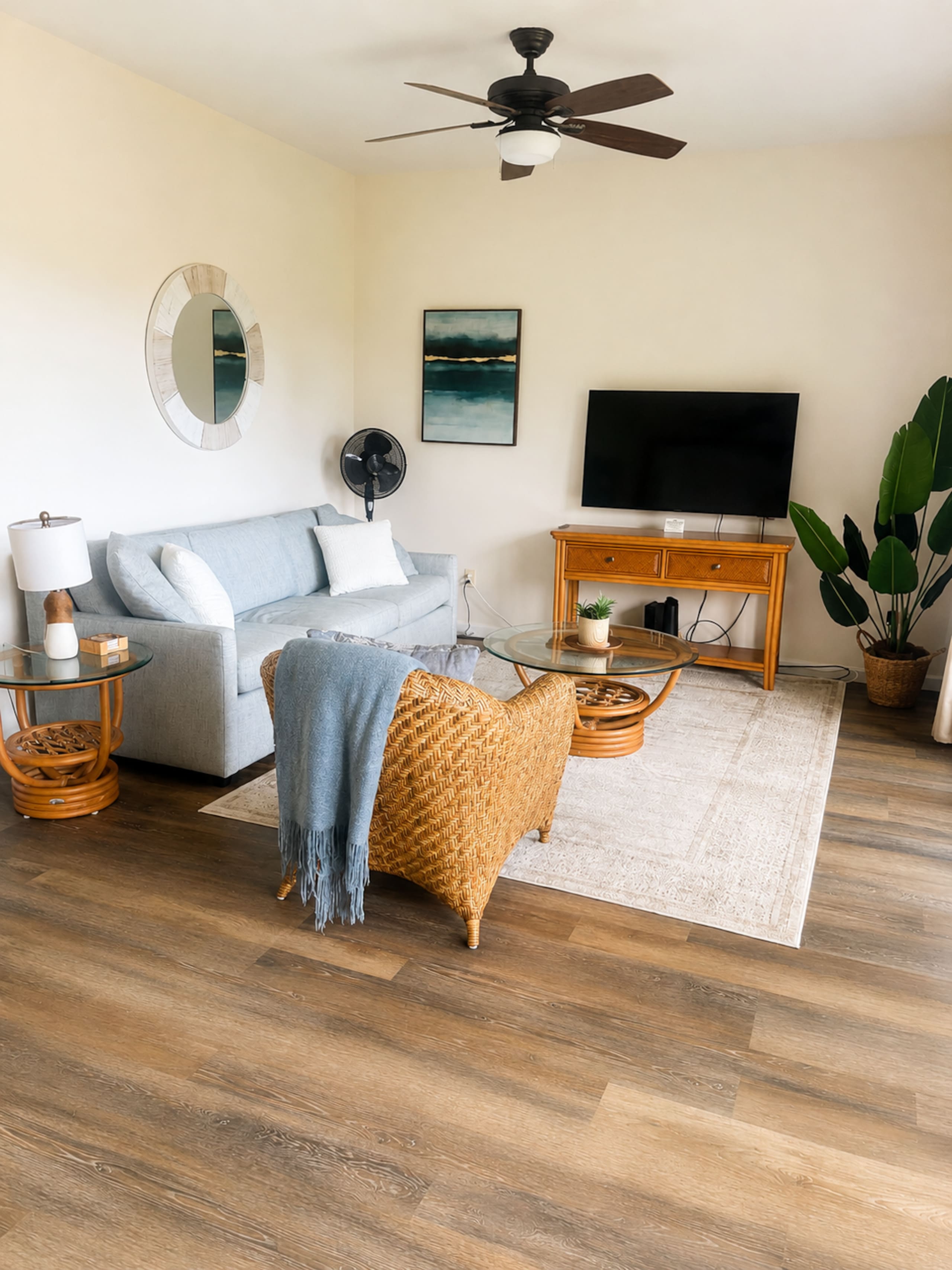 Condo in Lihue · ★5.0 · 1 bedroom · 2 beds · 1 bath - Image 1
