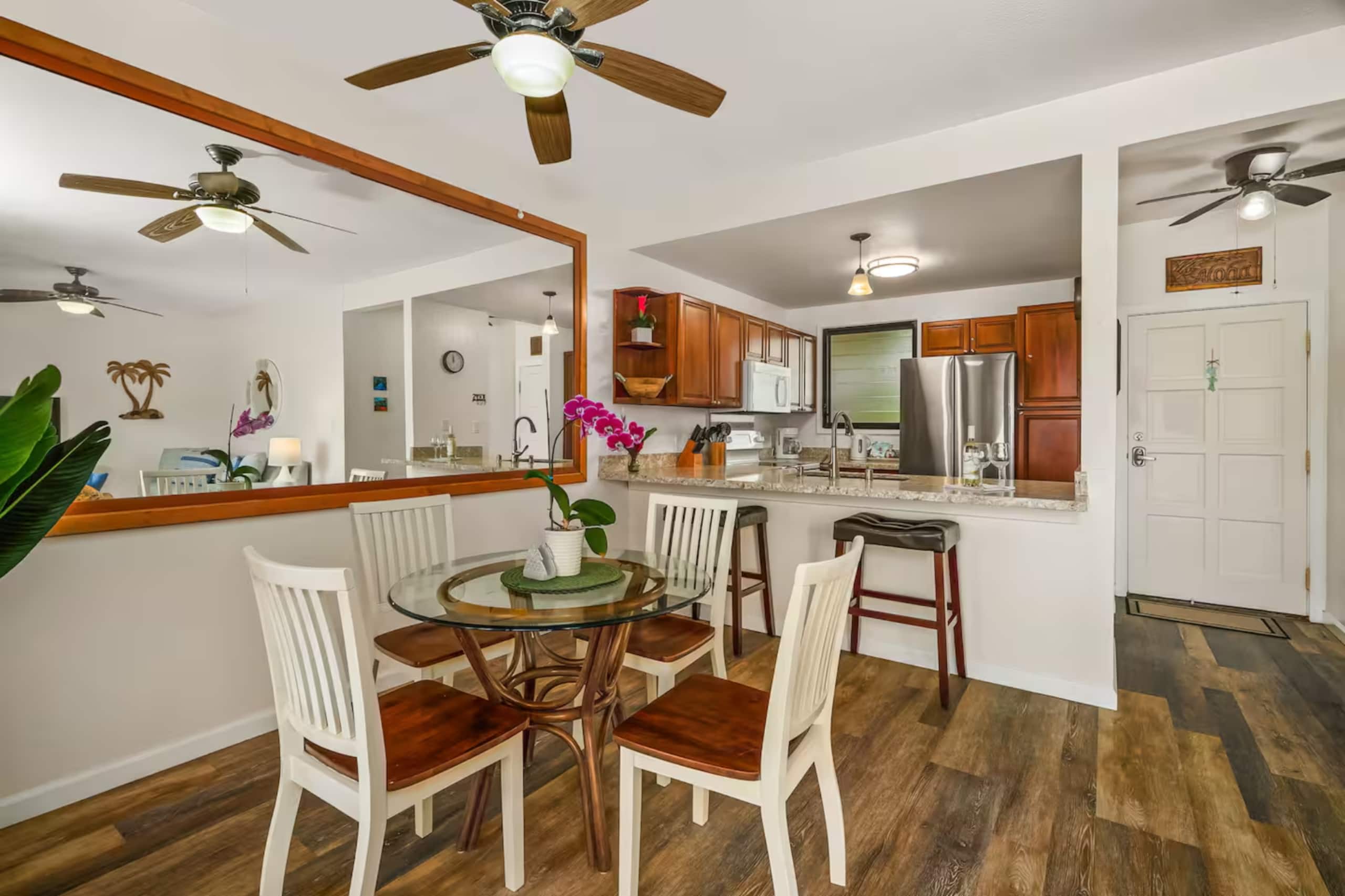 Condo in Lihue · ★5.0 · 1 bedroom · 2 beds · 1 bath - Image 5