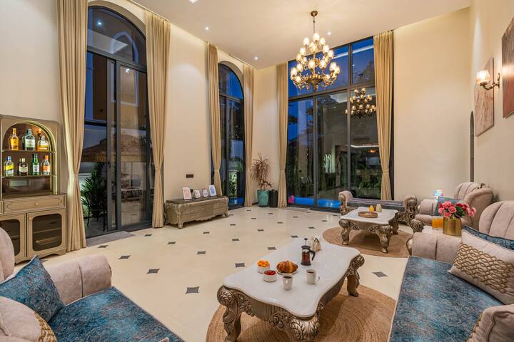 Living room image 1