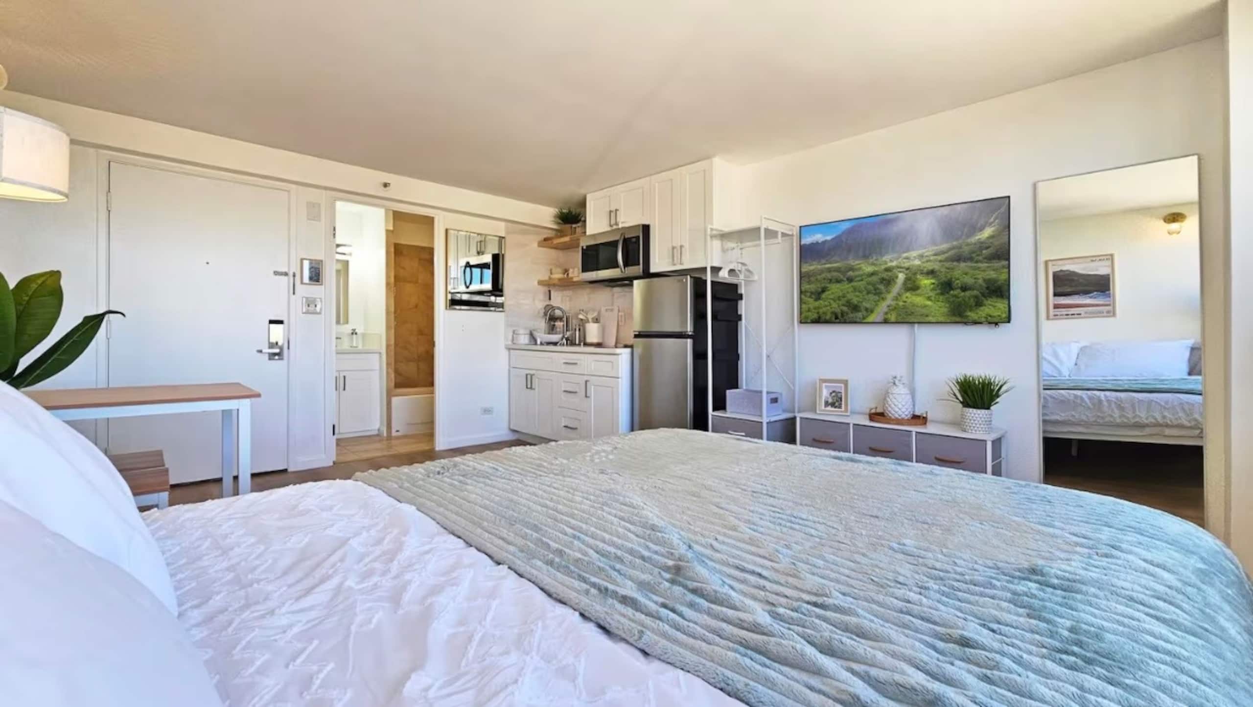 Country studio - Image 1