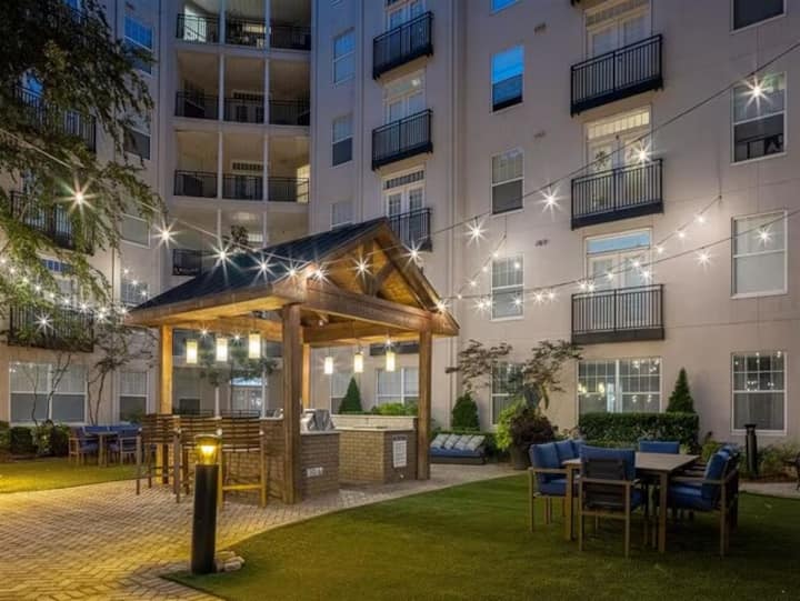Midtown Atlanta Apt - Atlanta, GA