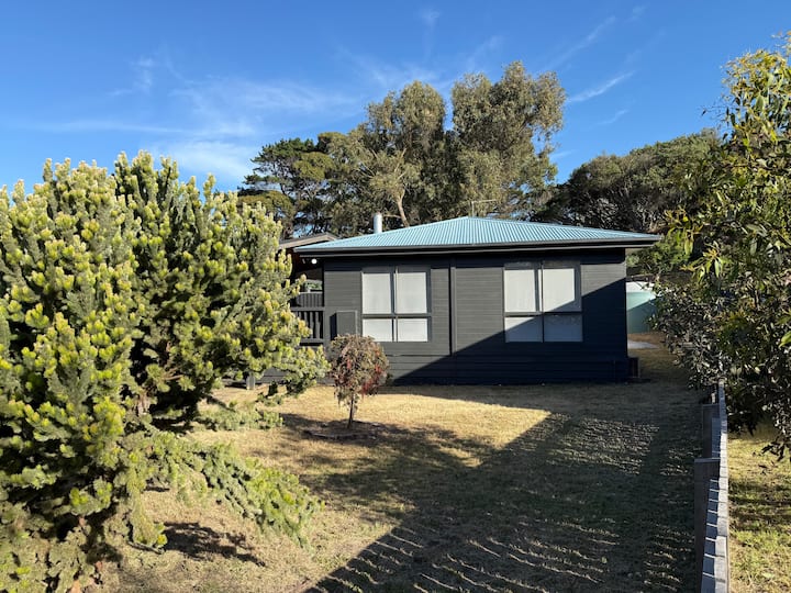 Beach Retreat - Red Board - Home Away From Home. - Inverloch