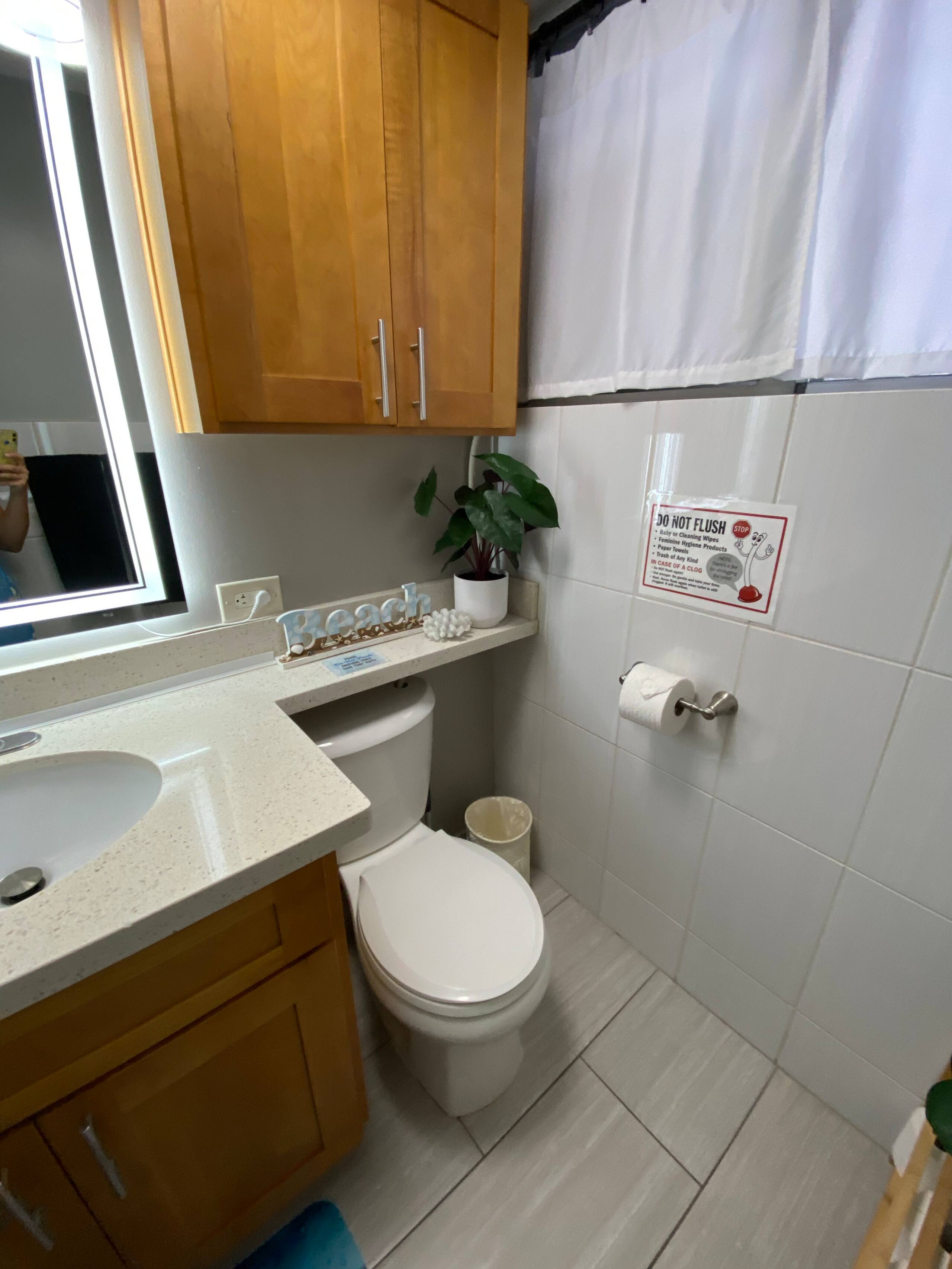 Wakiki condo near beach, kitchen, pool, sleeps 8 - Image 53