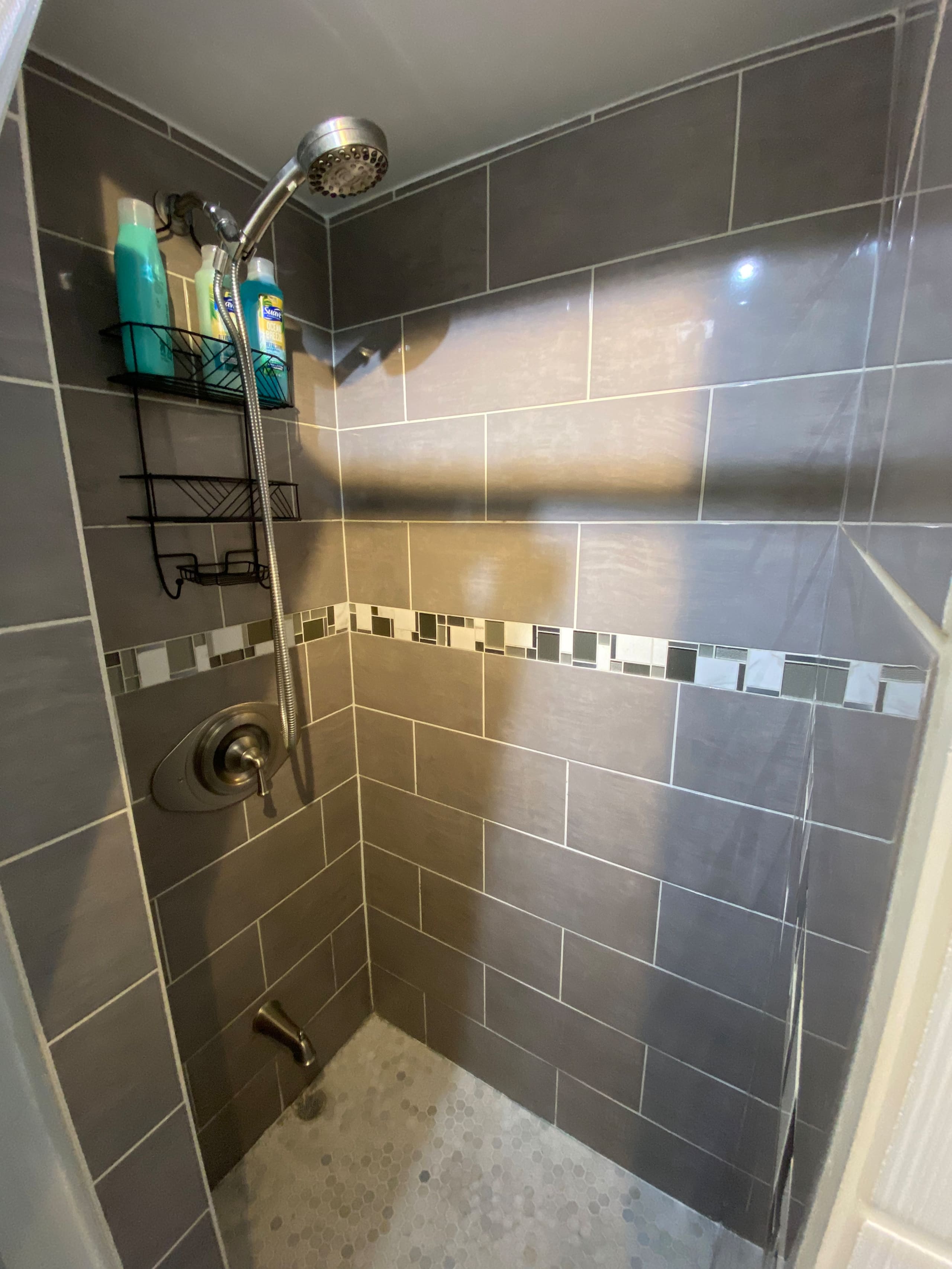 Wakiki condo near beach, kitchen, pool, sleeps 8 - Image 54