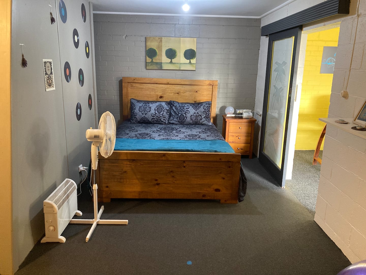 Private Suite • 2 Queen Beds • Kitchenette•netflix 1