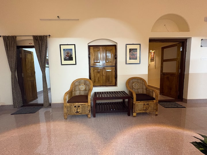Heritage Villa Near Aiims With Parking &Open Space - Bhubaneswar