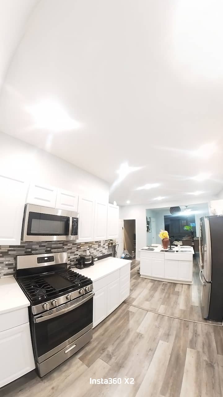Relaxing 3br Sharon Hill Retreat Bbq Parking - Upland, PA