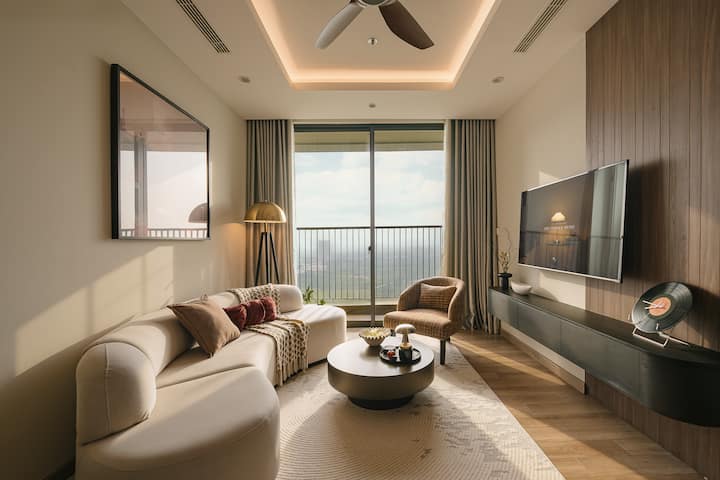 Moderm Lux | Work Space| 3 Brs| Gym Haus - China