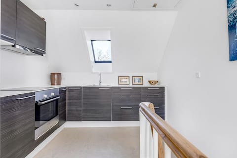 Top Airbnb: Private 1BR with own entrance in Roskilde in Roskilde
