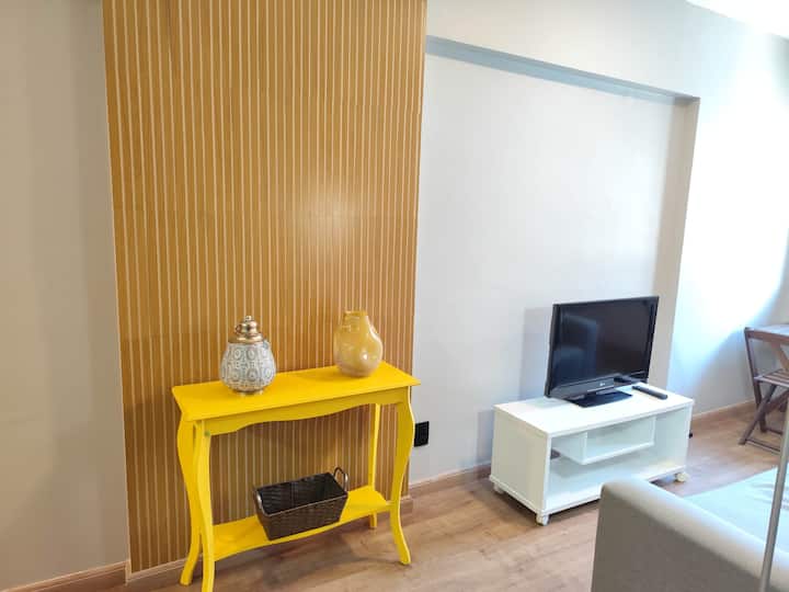 Flat Completo Com Ar, Vaga E Espaço De Trabalho. - São José dos Campos