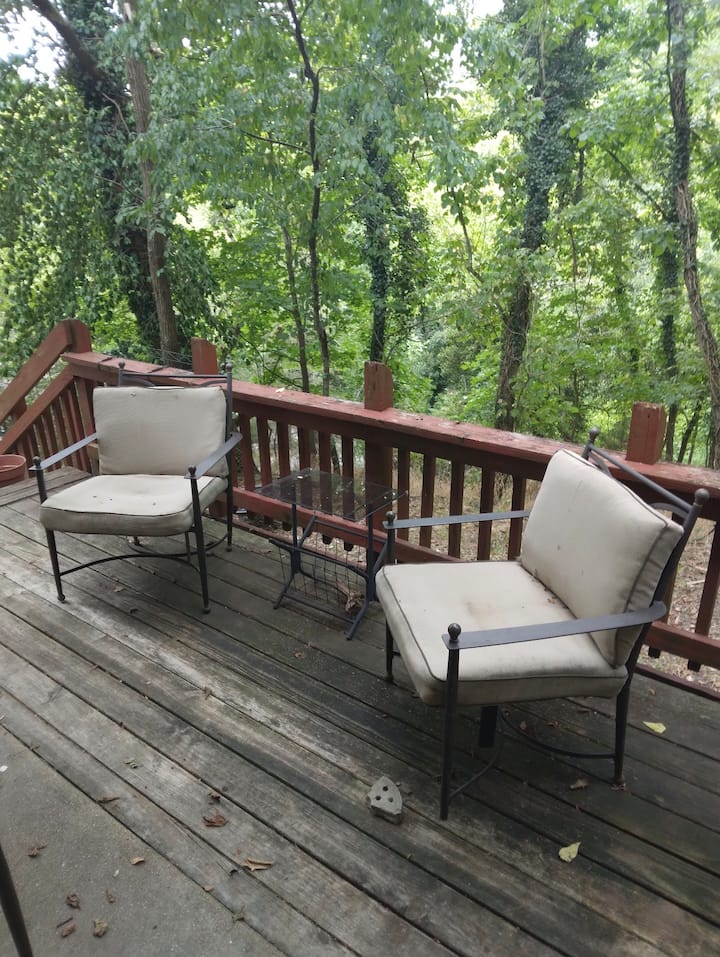 Rendezvous Townhouse On Spring - Eureka Springs, AR