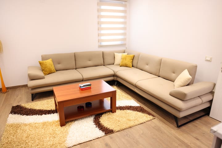 Villa Olive Berat | Entire Guesthouse - Distretto di Berat
