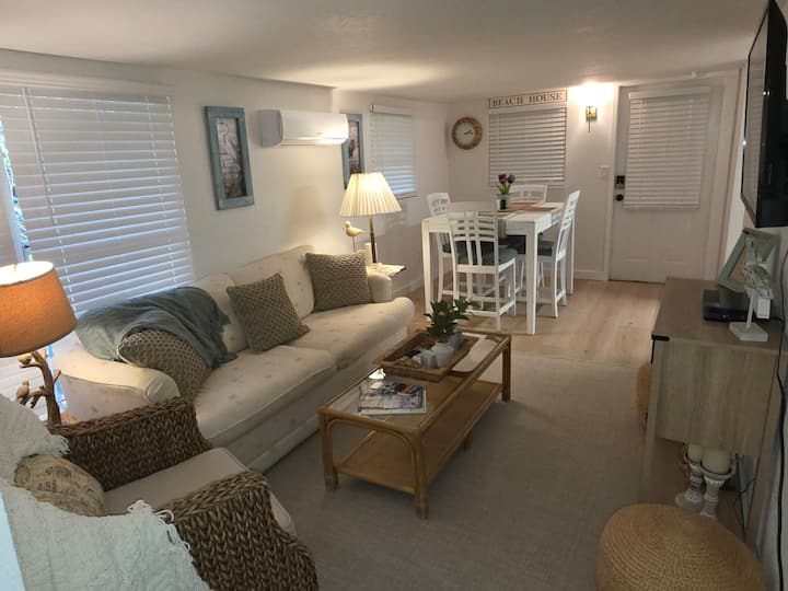 (B) Bayside Bungalow Port Charlotte & Punta Gorda - Punta Gorda, FL
