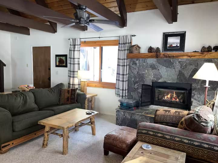 Cabin Close To Hiking Trails And Ski Resorts - Fallen Leaf Lake, CA