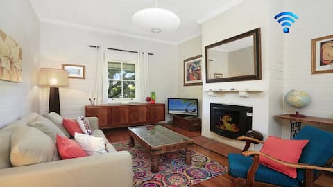 Poppy Cottage – Stay 3 Pay 2
