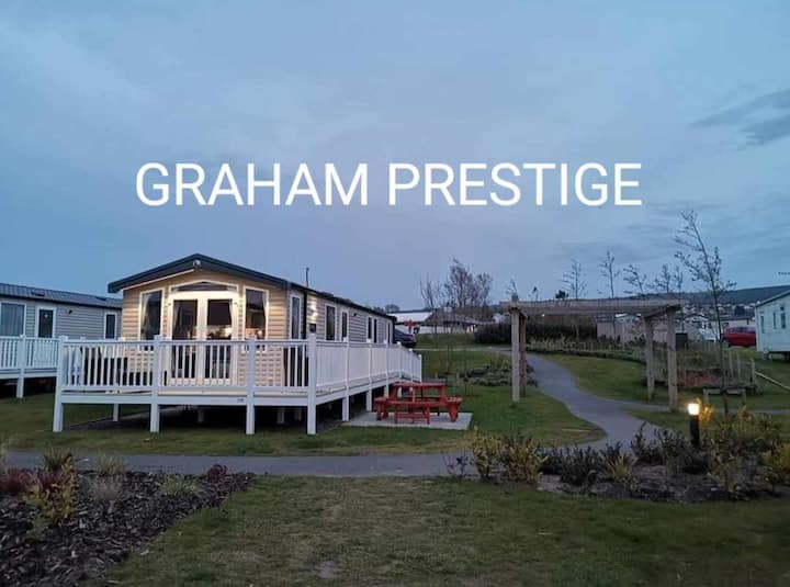 Grahams Prestige Craig Tara - Ayr