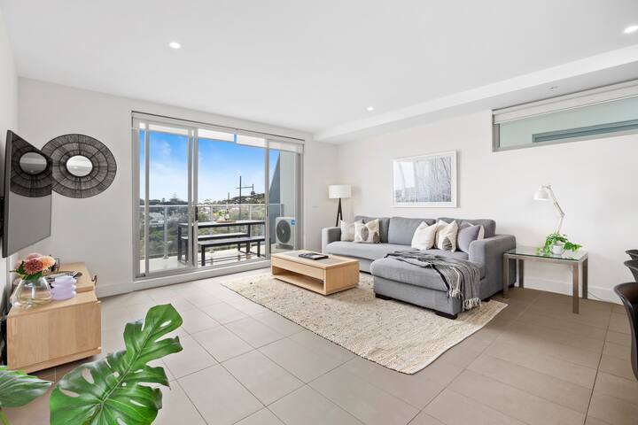 Salt 15 Luxury Apartment