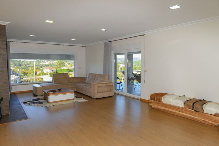 Villa Red House - Douro Valley - Tarouca